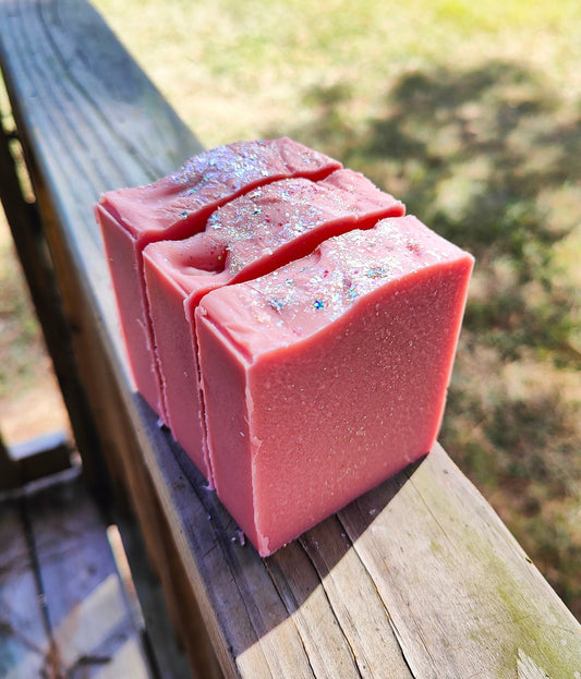 VANILLA ROSE GOAT MILK SOAP